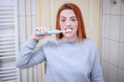 Sensodyne tandpasta: Din vej til smertefri tandbørstning